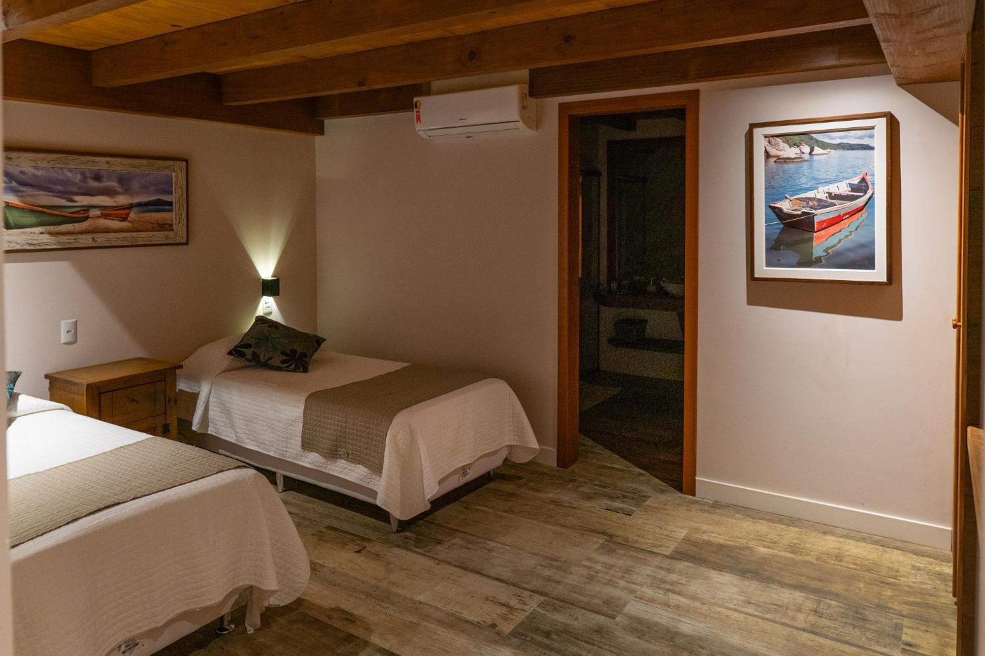 Hotel Atalaia Do Mariscal Bombinhas Rom bilde